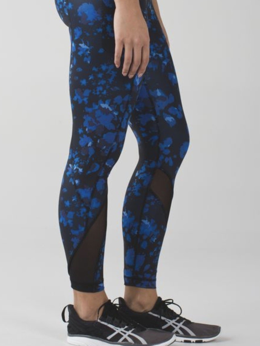 Lululemon Run Inspire Tight II Mesh Blue Floral Dandy Digie Leggings, Size 10